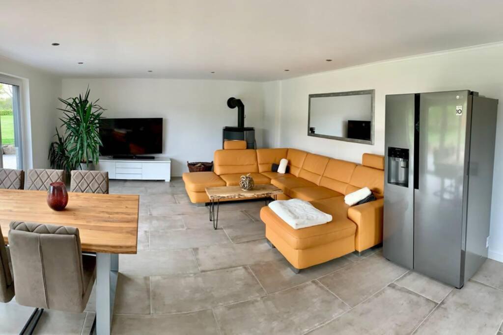 Neue Ruhige Ferienwohnung Am Wald Wustewohlde Exterior foto